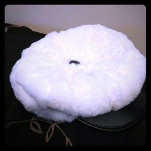 Fashion Nova white Fur Cabbie hat